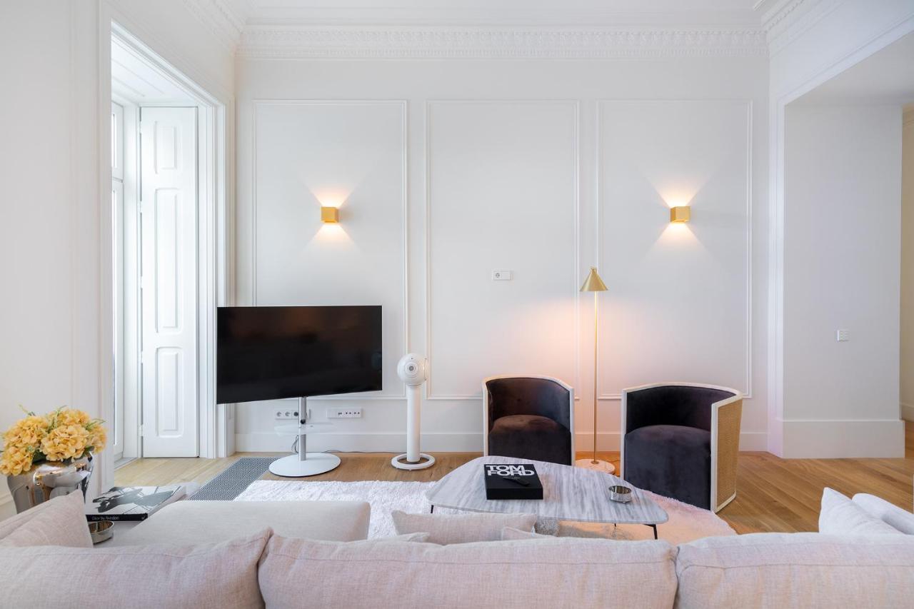 Whome | Av. Da Liberdade Deluxe Apartment W/ S-Pool, Gym & Parking 리스본 외부 사진